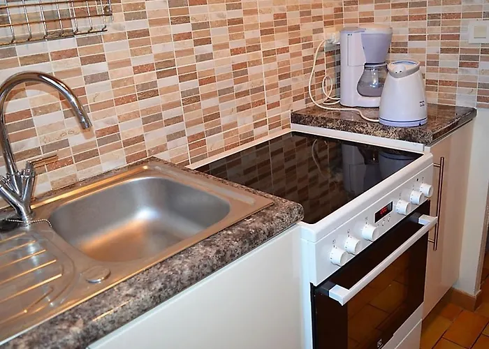 度假居 Maison Boisee Proche De La Des Coraux, 2 Chambres, Terrasse, Parking Et Jardin - Fr-1-22-283 滨海拉特朗什